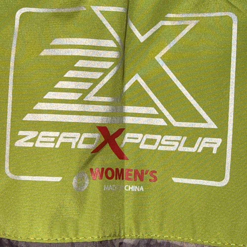 Women’s ZeroXposur  Winter Green black Hooded Puffer Jacket sz Medium poly down - Picture 6 of 9